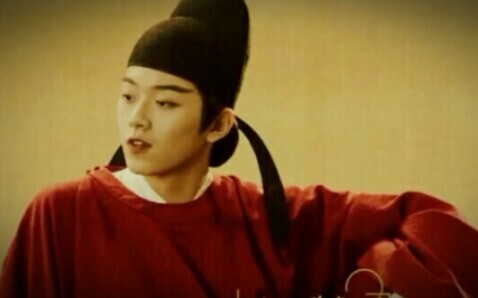 Inilah sosok seorang jinshi kuno yang sesungguhnya! Mengenakan jubah merah, wajahnya penuh semangat 