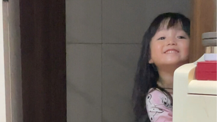 Tertipu Uang dan Perasaan oleh Cewek Jahat Berusia Tiga Tahun