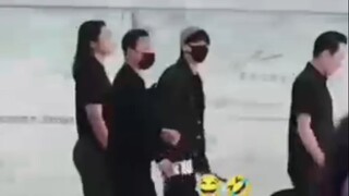 Bodyguard ❌Babysitter✅