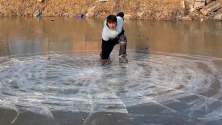 كفّ الدمار الهادر!