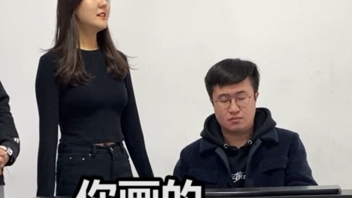 المدير تشانغ: أي طلبات لديك، فقط اطلبها بحرية، سأوفّيها لك جميعًا.