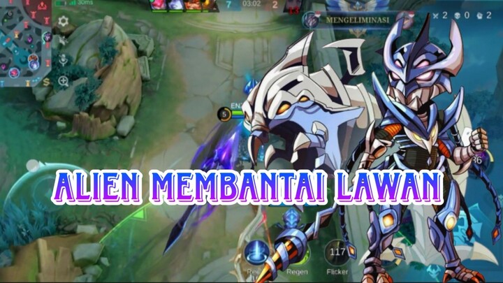 ALIEN MEMBANTAI LAWAN