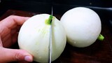 Bos KTV memberi perintah: "Buat melon ini menjadi seharga 98 yuan!"
