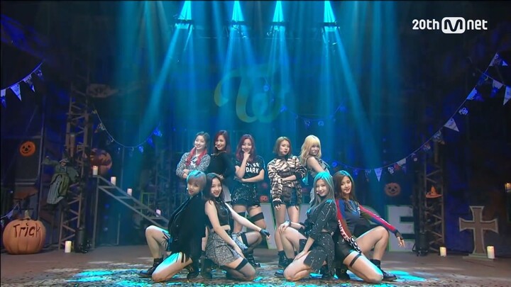 TWICE Like OOH-AHH Performance