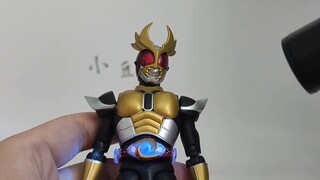 Khắc xương thật KO trong nước Kamen Rider Yajituo! Chất lượng thế nào với mức giá dưới 100 nhân dân 