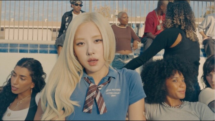 ROSÈ - new trick (OFFICIAL MUSIC VIDEO)