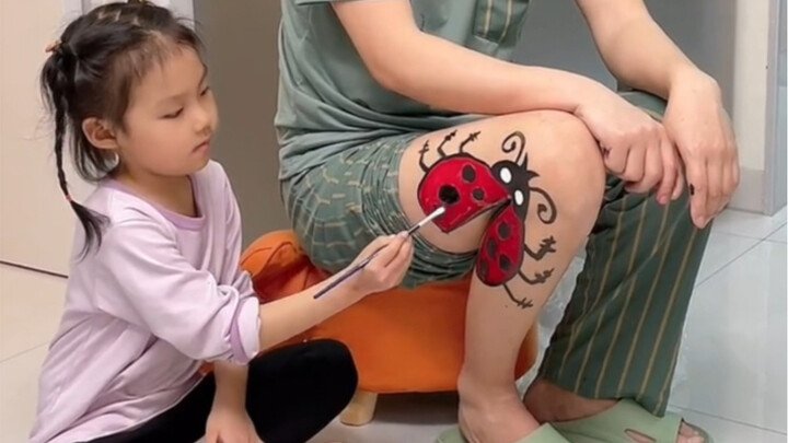 Cô bé này không chỉ khéo tay mà ý tưởng sáng tạo cũng khiến người ta phải nể phục!