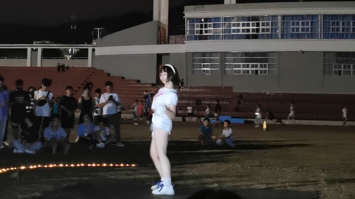 [เฟิงหมิง] สาวหวาน นักเต้นสนามเด็กเล่น เต้น "อยากให้เธอพูด"