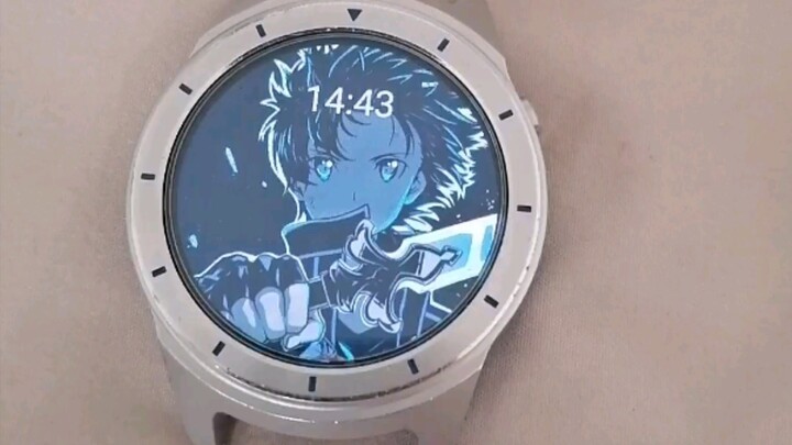 Jam tangan pintar yang memenuhi kebutuhan siswa sekolah menengah pertama