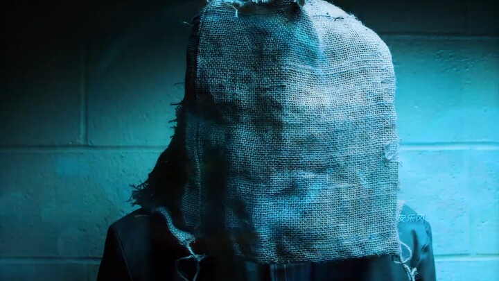 إذًا هكذا يكون الشعور عندما تمتلك وجهًا جذابًا لا يُضاهى.