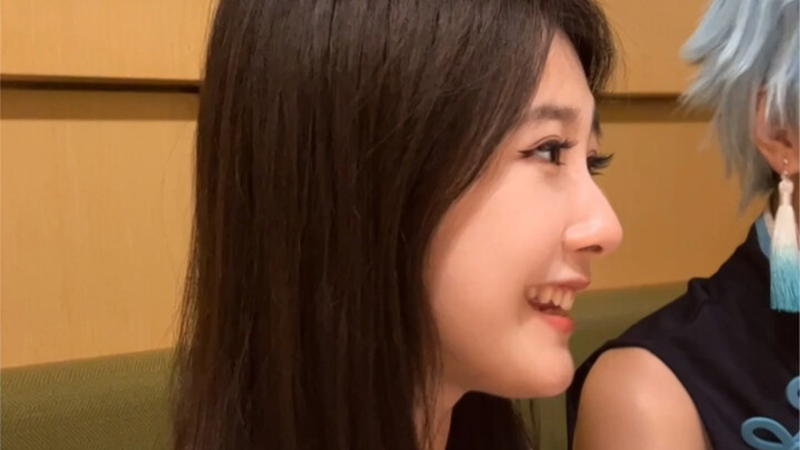 Những anh em do cậu hai của tôi giới thiệu