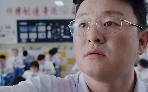 There’s a Gaokao top scorer in our class—our school is giving them special treatment!