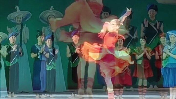 Tang Shiyi's farewell is amazing every time I watch it