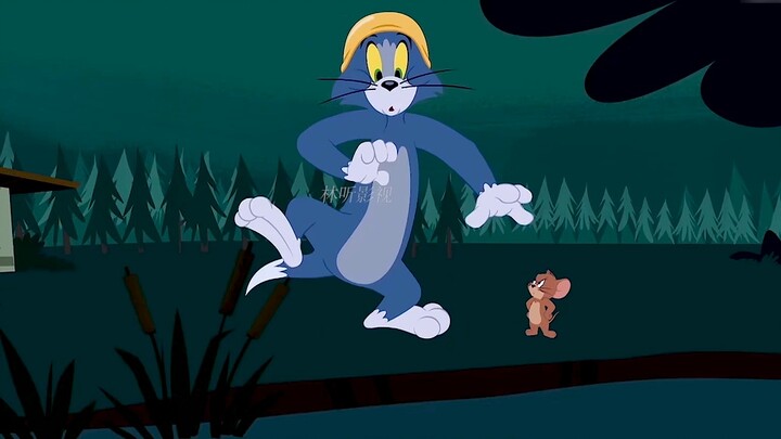 Tom và Jerry đã tử tế hồi sinh bà mẹ phù thủy của mình, nhưng cuối cùng họ lại hồi sinh cả bà mẹ độc