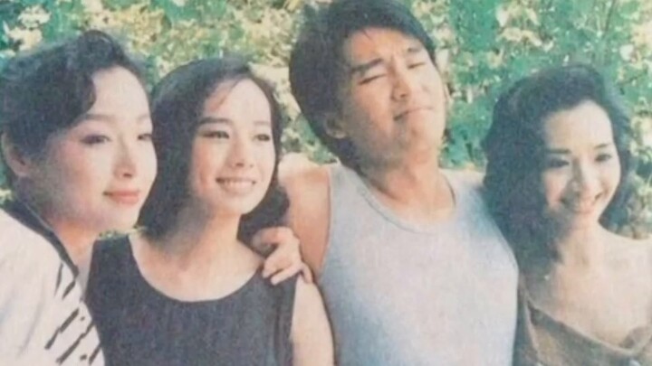 Uncovering the precious behind-the-scenes photos of Stephen Chow's movies. Full of memories!