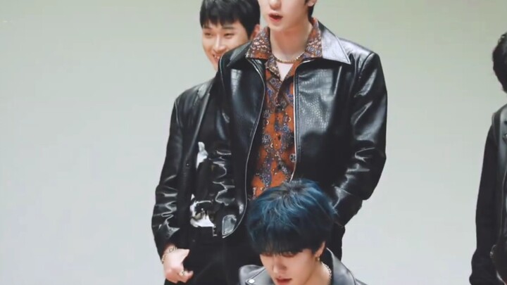 【Thân Nghệ Xán Kim Tại Hàn/omegax】Lần này diện đồ da, Tại Hàn vừa ngầu vừa ngọt ngào, em út vẫn đẹp 