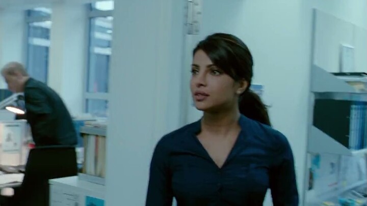 Don.2011.720p.Hindi.AAC.BluRay.h264.ESub