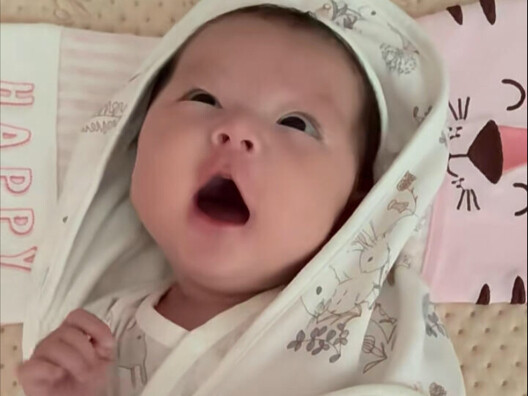This is what a baby looks like when they are full of sleep!