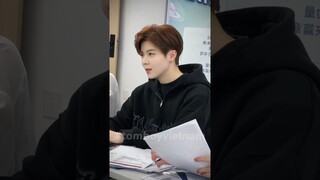 Giáo Viên Thế Này Thì Có Động Lực Đi Học Mỗi Ngày || Tiêu Nại - 肖奈同学