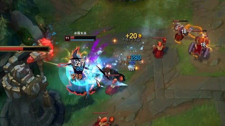 The Sword Saint’s Daily Life: Chasing and slashing a whole group all by himself!