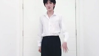 【宋亚轩】点击收获大长腿弟弟跳舞！
