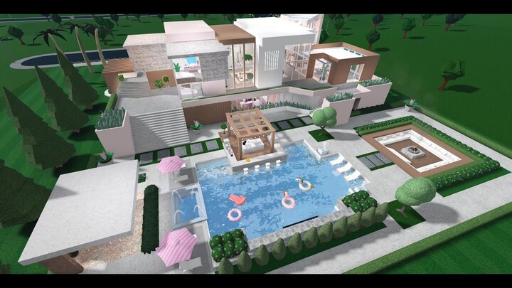 Pink Modern Mansion for Leah Ashe ($1.3M)