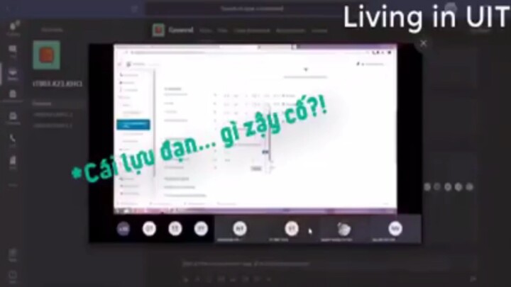 khi học online quên tắt mic....