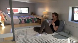 منزل مصغر بطول 6 أمتار وعرض 2.4 متر一套