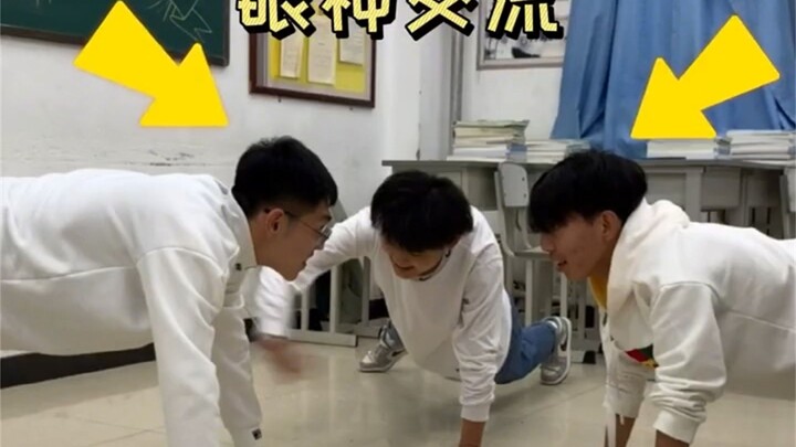 Trò chơi nhỏ giúp gắn kết tình bạn của thần thú lại bắt đầu quậy phá rồi...