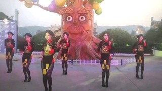 Kid: I scored 3 points today. Dad: 3 points? Go to Happy Valley to relax and cheer up. Kid: 6. Dad: 