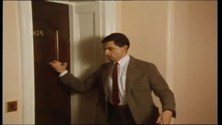 Mr Bean  Episode 8 - Mr Bean In Room 426