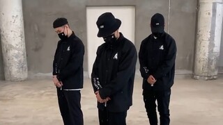 Pergi Ke Depan-Tony&Ben&Vinh