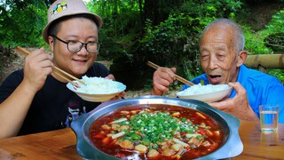เมนูปลาดุกสูตรลับ "ปลาดุกอุยผัดกระเทียม" เผ็ดร้อนสไตล์เสฉวน