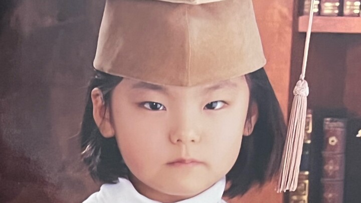 رقص المتدرب هوانغ ليزي لعام 2017 - قالت شياومي إن هذه هدية نهاية العام