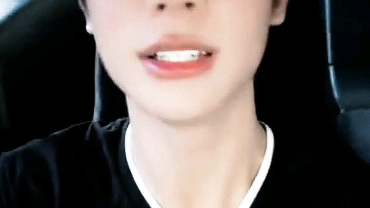 เป็นเมนพี่โญฮวันฝากไปติตามพี่โญฮวันด้วยนะค่ะ@ผมง่วง