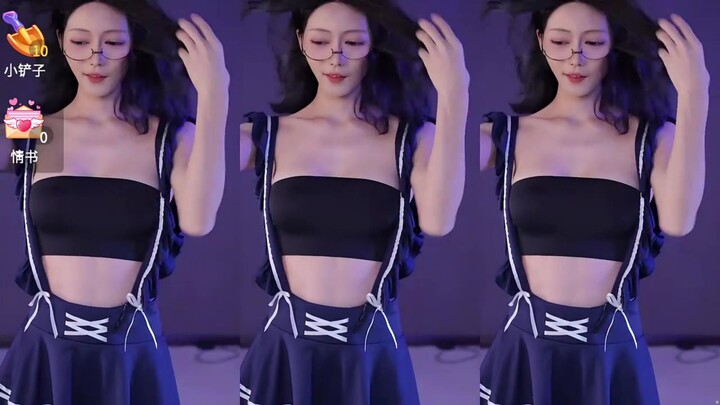 Feifei Chen Tidak Gemuk. Medley