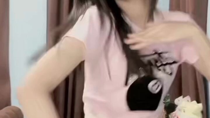 น้องใบเฟิร์น ไปติดตามได้ใน(ติ๊กต๊อก) น่ารักมาก,