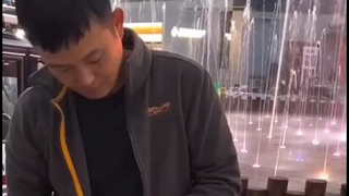 Bermain cincin sebenarnya hanya untuk hiburan, hidup setiap orang tidaklah mudah.