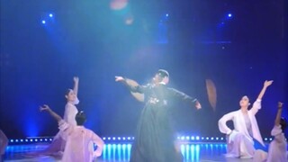Jin Xing cho rằng các bé gái không bao giờ nên học nhảy Hàn Quốc nếu nhảy giỏi thì sẽ thành cao thủ,
