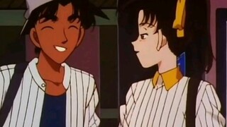 "Detective Conan" Conan's father and Hattori Heiji are both straight men. Officer Takagi's weird fan
