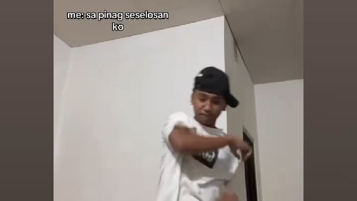 nag seselos ako