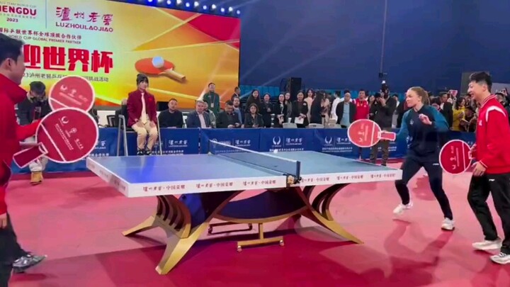 【马龙x陈梦】20231202成都混团世界杯赛前混双活动：龙跟安东妹配，梦姐跟韩林配，超大球拍快乐乒乓，爱看多发点