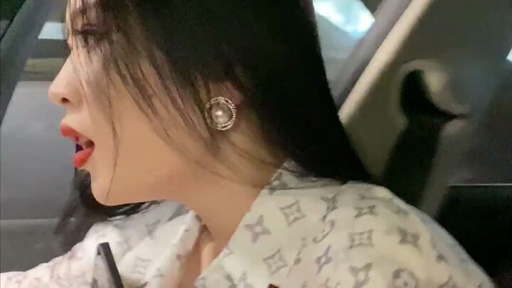 ให้ฉันอธิบายให้คุณฟังว่าการพูดสิ่งหนึ่งแต่หมายถึงอีกสิ่งหนึ่งหมายความว่าอย่างไร