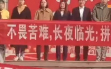 Mengenai bagaimana saya mengajukan slogan Ark pada upacara sumpah seratus hari, ternyata berhasil me