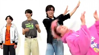 Tôi đau đầu vì cười hahahahaha