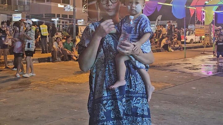 นกน้อยในป่าโสม