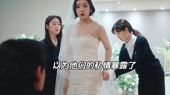 Hye-yeon! Di mana lagi kamu bisa menemukan pria yang mau memakaikanmu gaun pengantin Vera Wang dan m