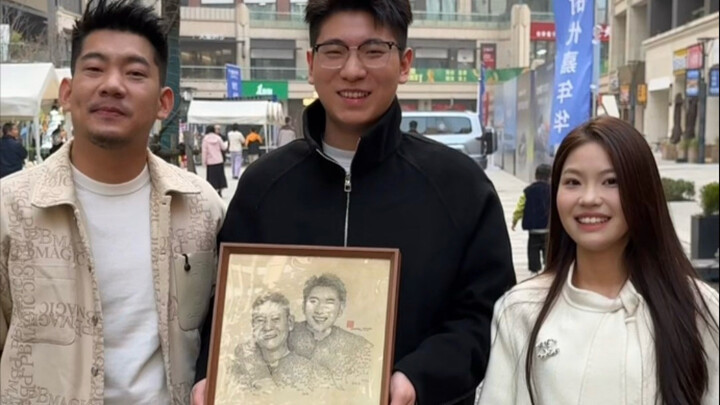 Bố đã đi ngang qua cõi đời rồi! Chúc mừng hạnh phúc vợ chồng mới!