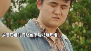 Khi bước vào, bạn sẽ thấy hàng ngàn cánh cửa, giống như biển sâu, mỗi cánh cửa đều thông với nhau, k