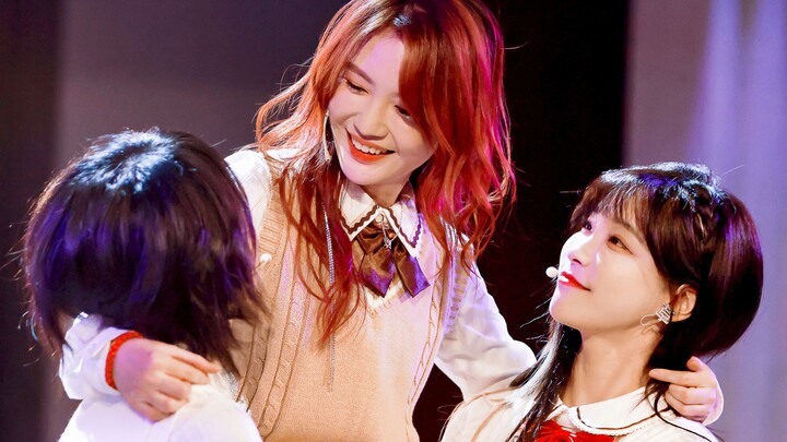 เต้น "Together" อีกแล้ว! - - - [4K] [SNH48-เย่หยงเย่หยุน หยงหยุน-เฟิงเทียนเฉิงหยุน] 20211128 Wang Xi